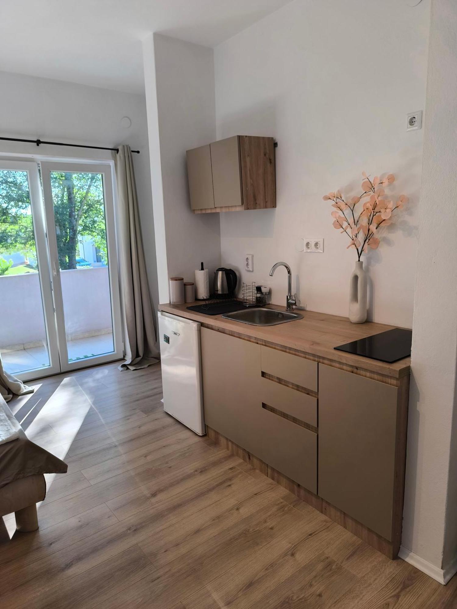 Apartment And Rooms Vilma Fažana Zewnętrze zdjęcie